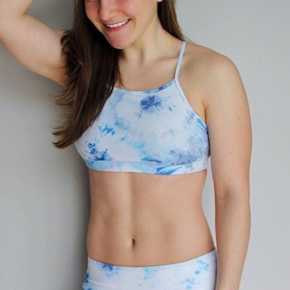 Size S/M Onzie sports bra